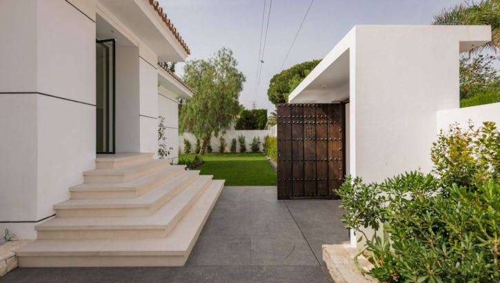 Villas de 6 dormitorios en venta en Guadalmina Alta – R5187955 Villas de 6 dormitorios en venta en Guadalmina Alta – R5187955 en