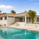 Villas de 6 dormitorios en venta en Guadalmina Alta – R5187955