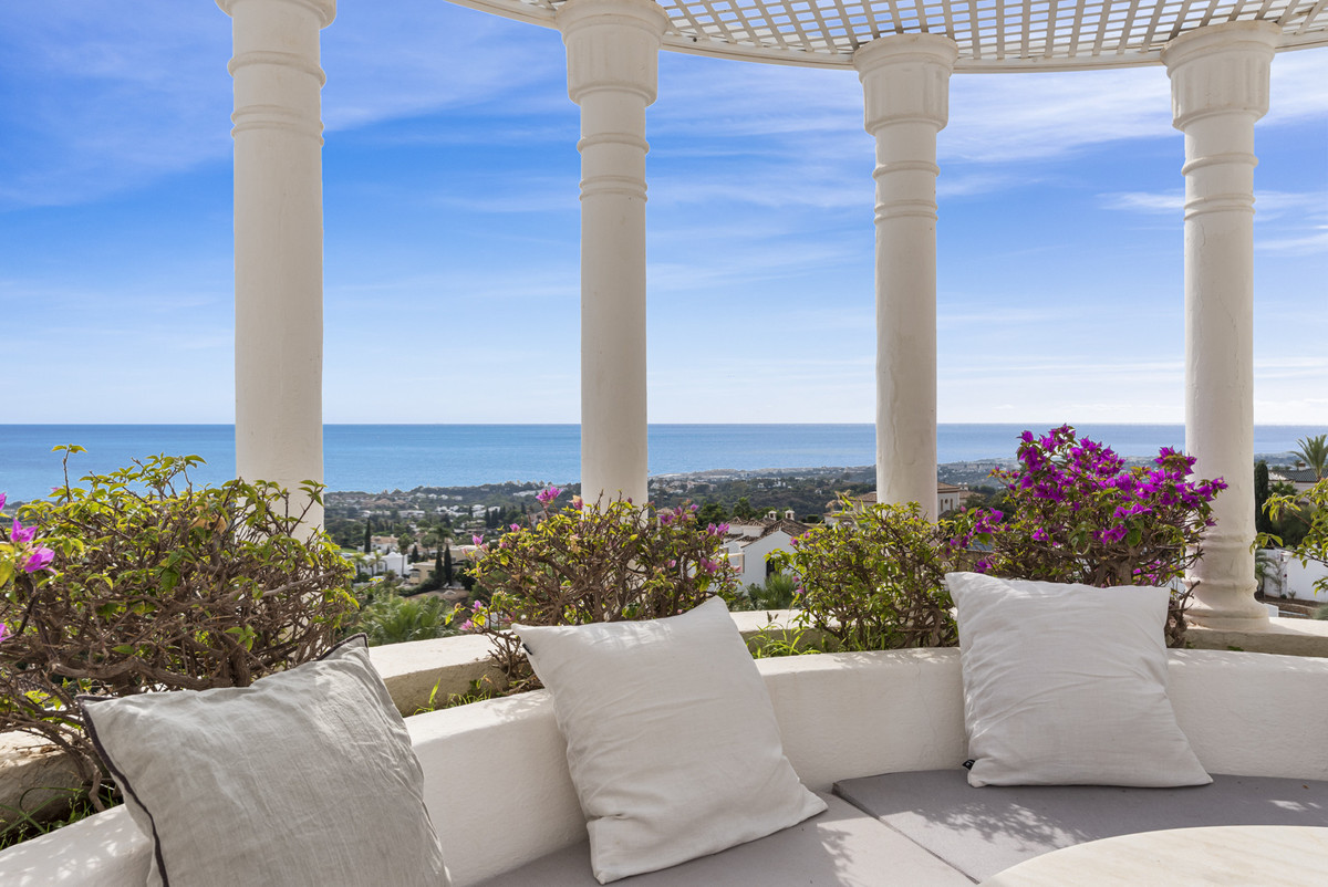 3 bedroom Apartments for sale in Milla de Oro – R4722352