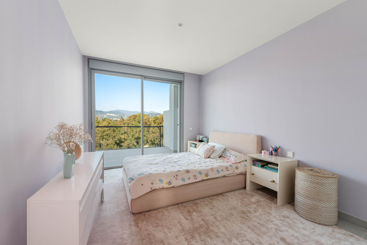 Pareados de 3 dormitorios en venta en Guadalmina Alta – R4975258