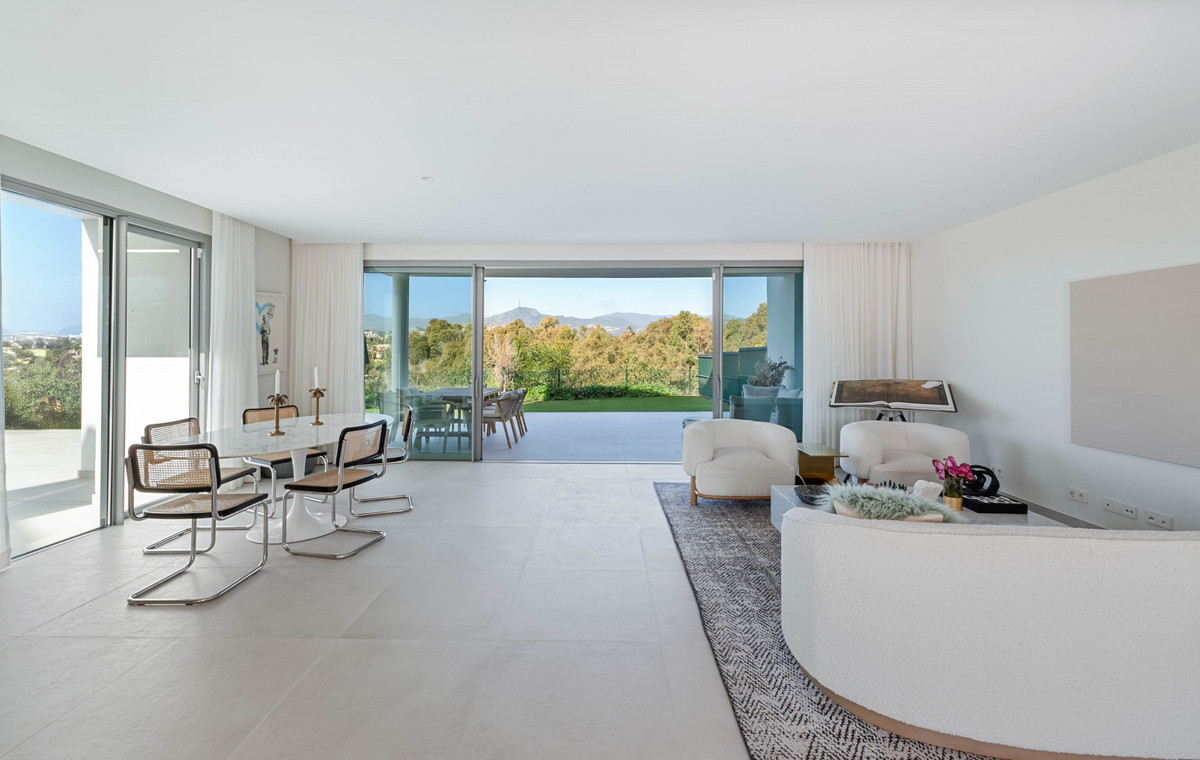 Pareados de 3 dormitorios en venta en Guadalmina Alta – R4975258