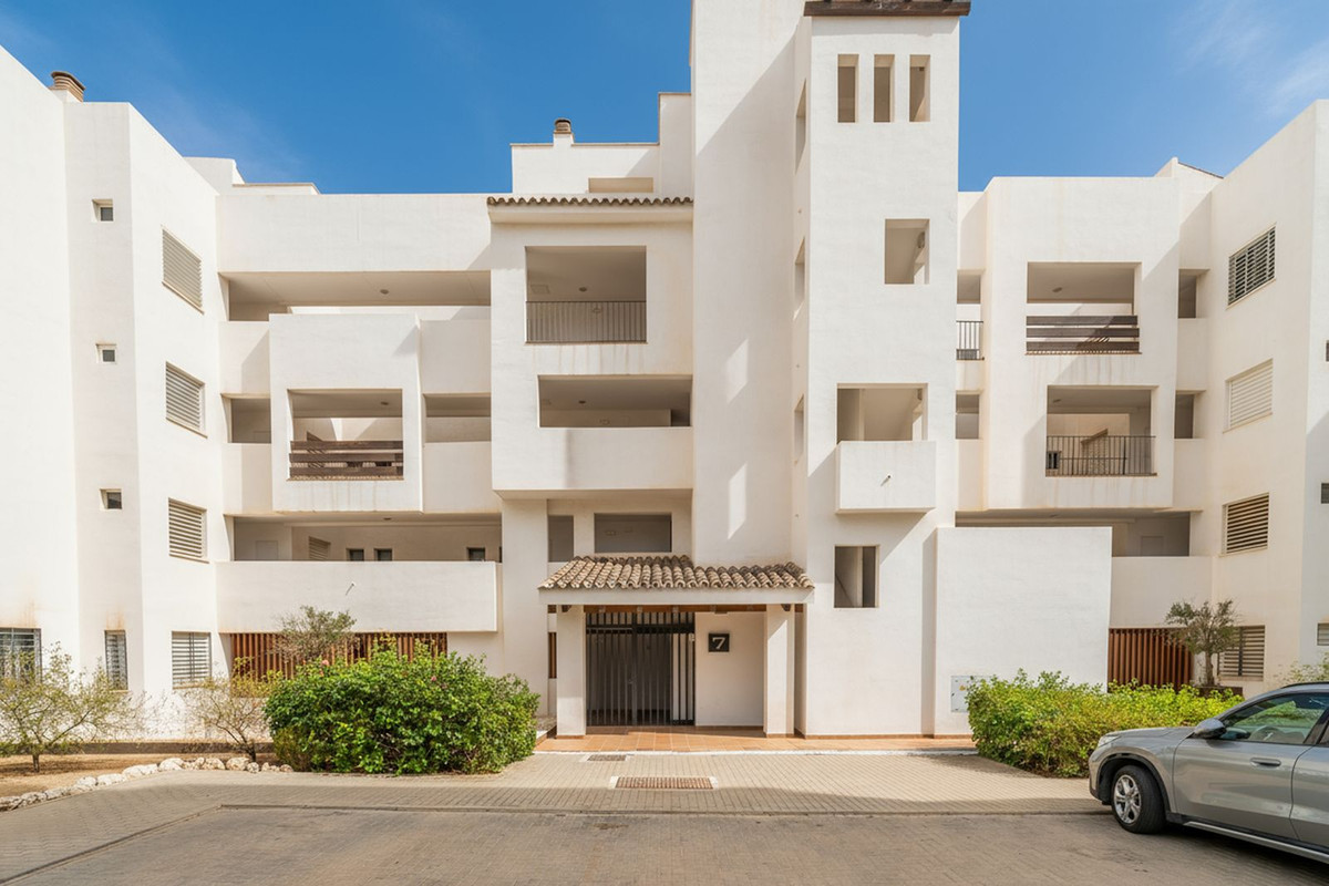 3 bedroom Apartments for sale in La Cala de Mijas – R5226121