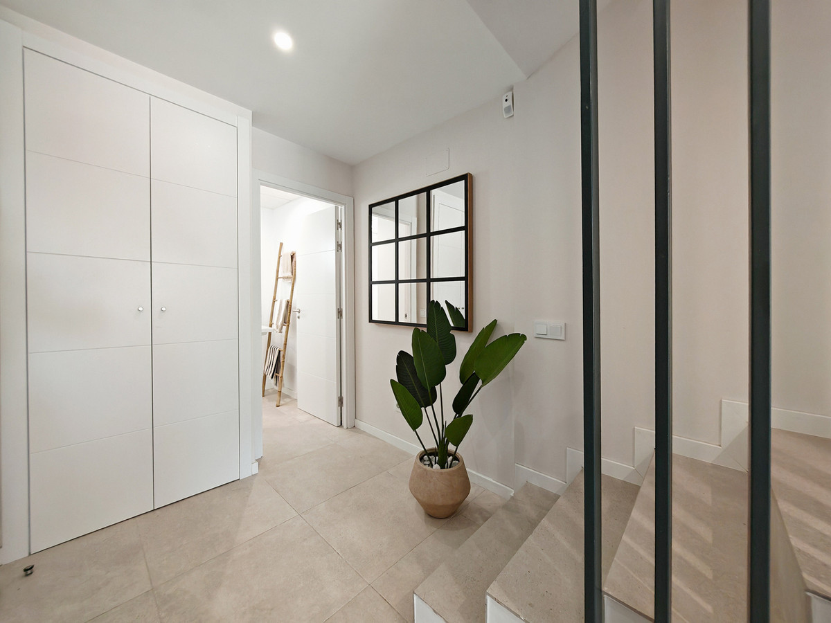 Adosados de 4 dormitorios en venta en La Cala de Mijas – R5221513 Adosados de 4 dormitorios en venta en La Cala de Mijas – R5221513