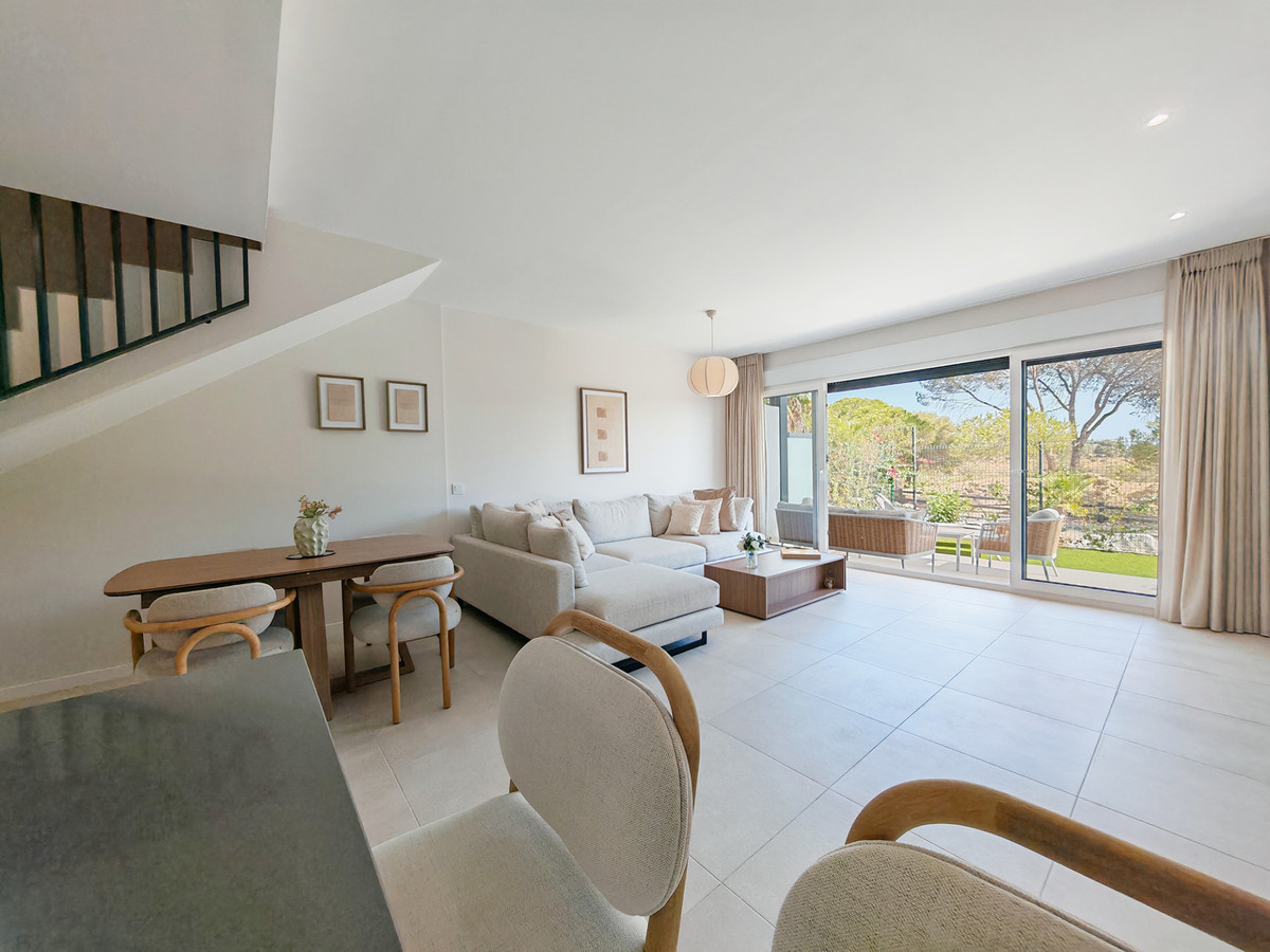 Adosados de 4 dormitorios en venta en La Cala de Mijas – R5221513 Adosados de 4 dormitorios en venta en La Cala de Mijas – R5221513