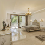 6 bedroom Villas for sale in Guadalmina Baja – R4053367