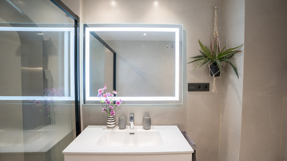 2 bedroom Apartments for sale in Marbella – R5209474