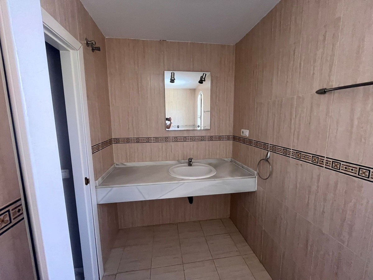 3 bedroom Semi-detached for sale in Mijas – R5271796