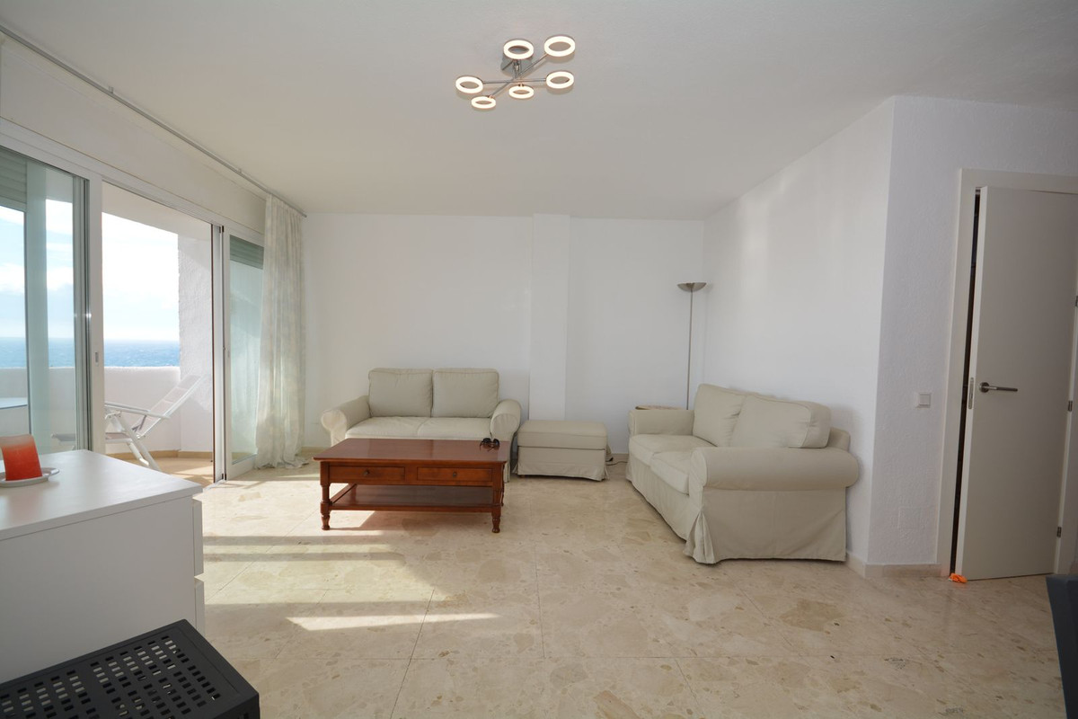 1 bedroom Apartments for sale in Marbesa – R5271751