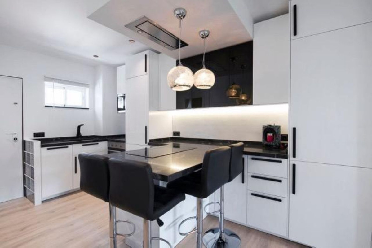 Apartments for sale in Marbella – R5263573