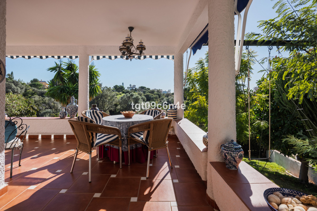 5 bedroom Villas for sale in Marbella – R5272534