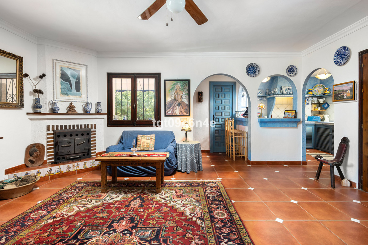 5 bedroom Villas for sale in Marbella – R5272534