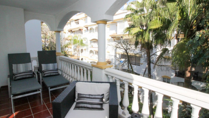 Apartamentos de 2 dormitorios en venta en Milla de Oro – R5233771 en 