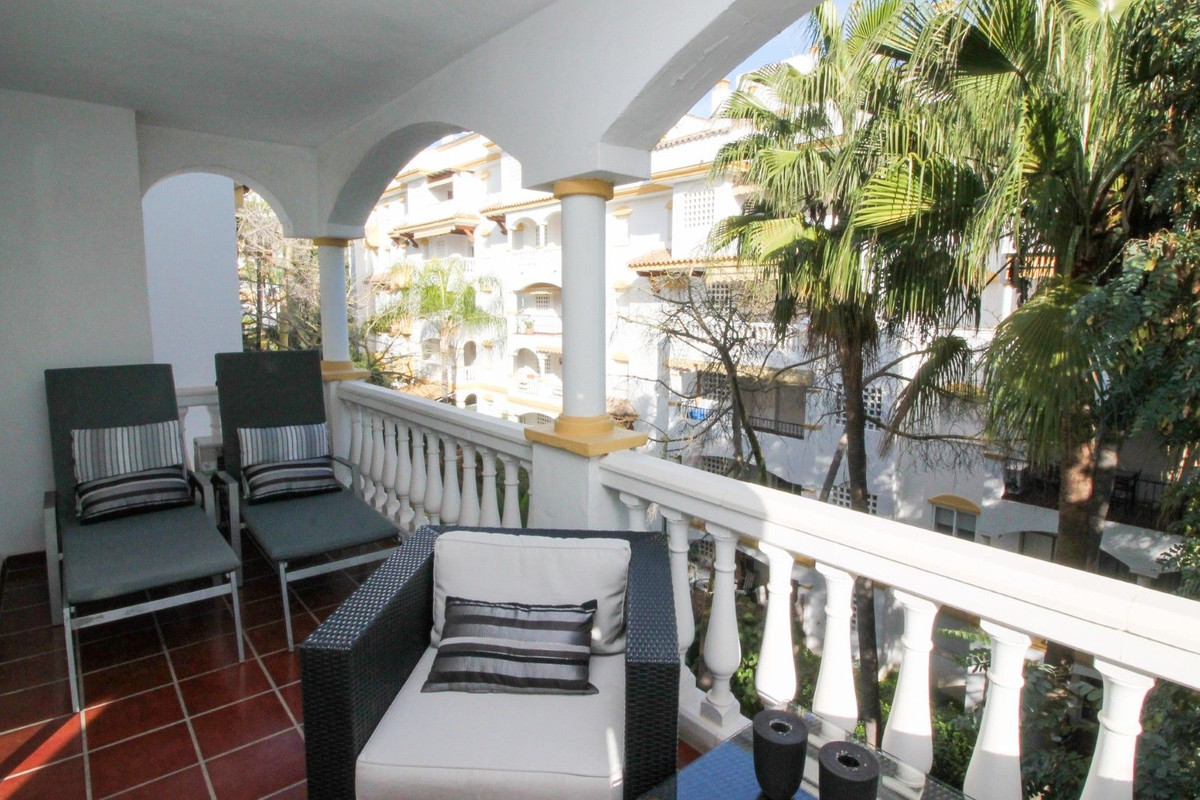 2 bedroom Apartments for sale in Milla de Oro – R5233771