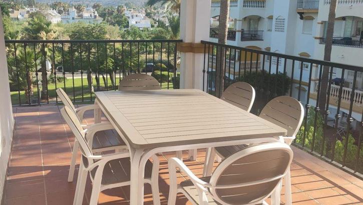 2 bedroom Apartments for sale in Marbella – R5078917 in 