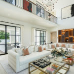 6 bedroom Villas for sale in Milla de Oro – R5156452