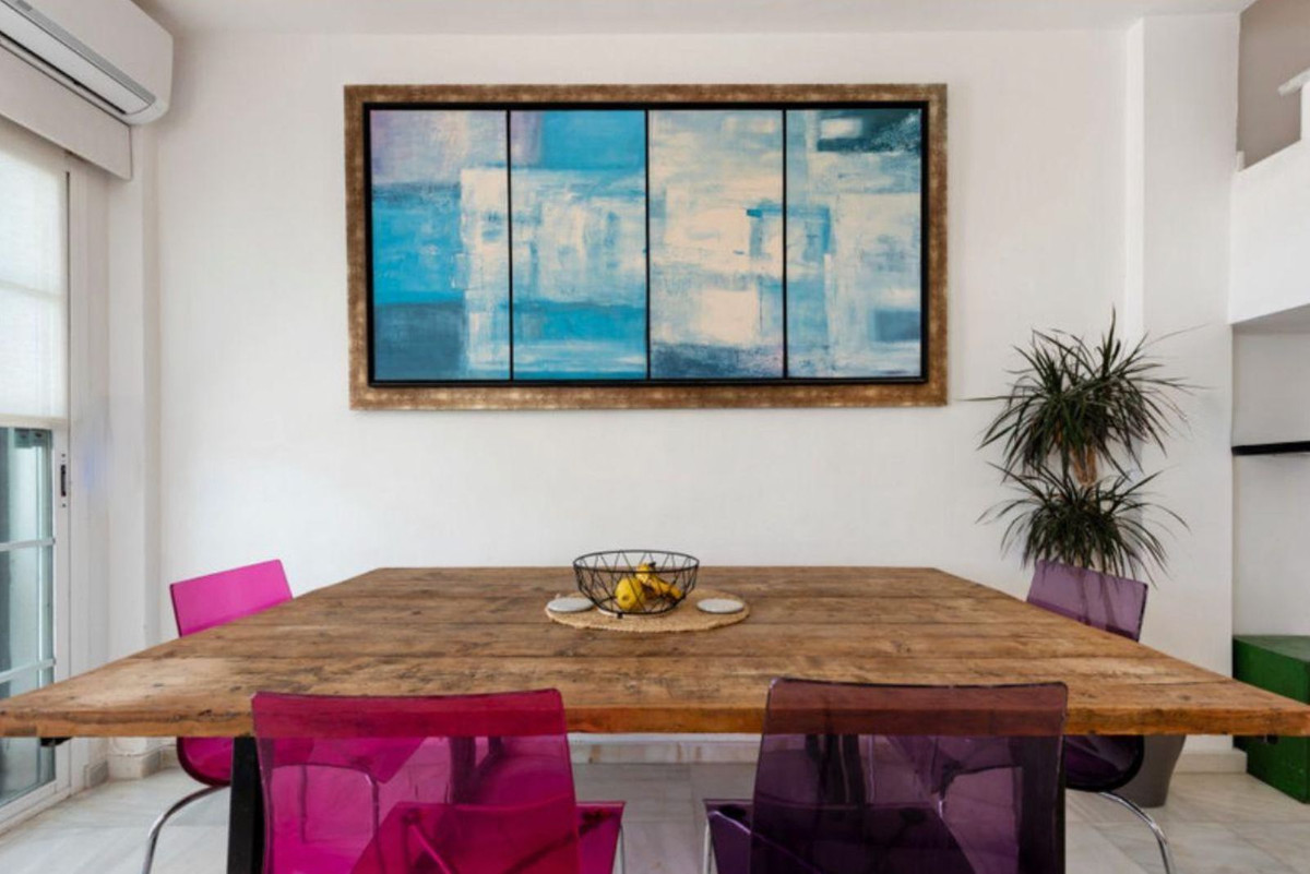 4 bedroom Villas for sale in Nueva Milla de Oro – R5272387