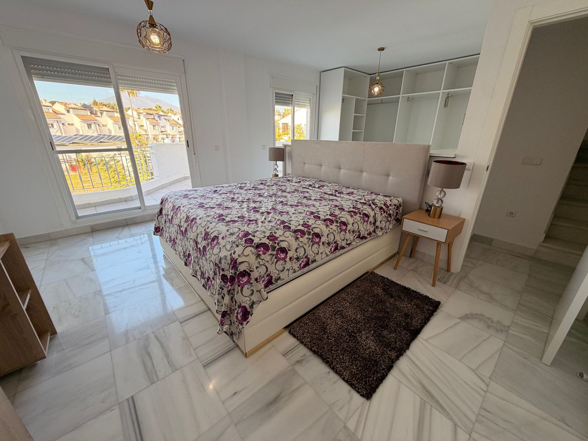 2 bedroom Townhouses for sale in Marbella – R5264299