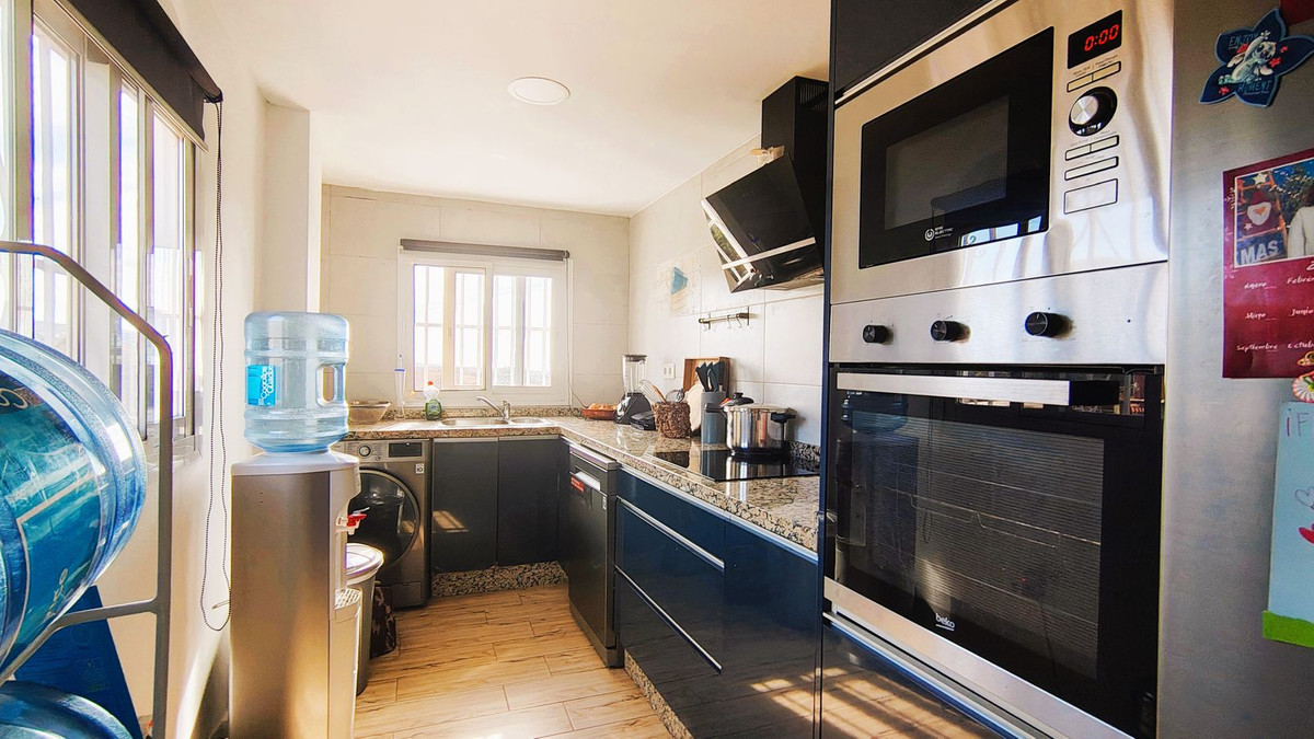 3 bedroom Villas for sale in Marbella – R5166478 3 bedroom Villas for sale in Marbella – R5166478