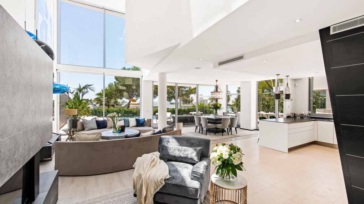 4 bedroom Semi-detached for sale in Sierra Blanca – R5291548 4 bedroom Semi-detached for sale in Sierra Blanca – R5291548