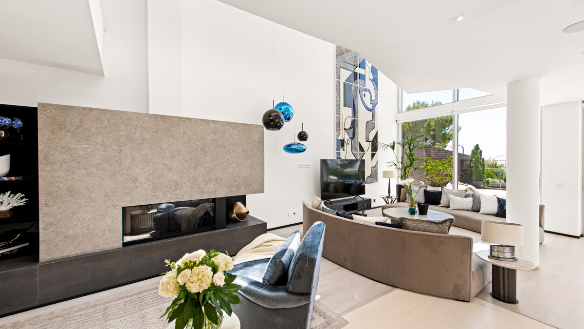 4 bedroom Semi-detached for sale in Sierra Blanca – R5291548 4 bedroom Semi-detached for sale in Sierra Blanca – R5291548