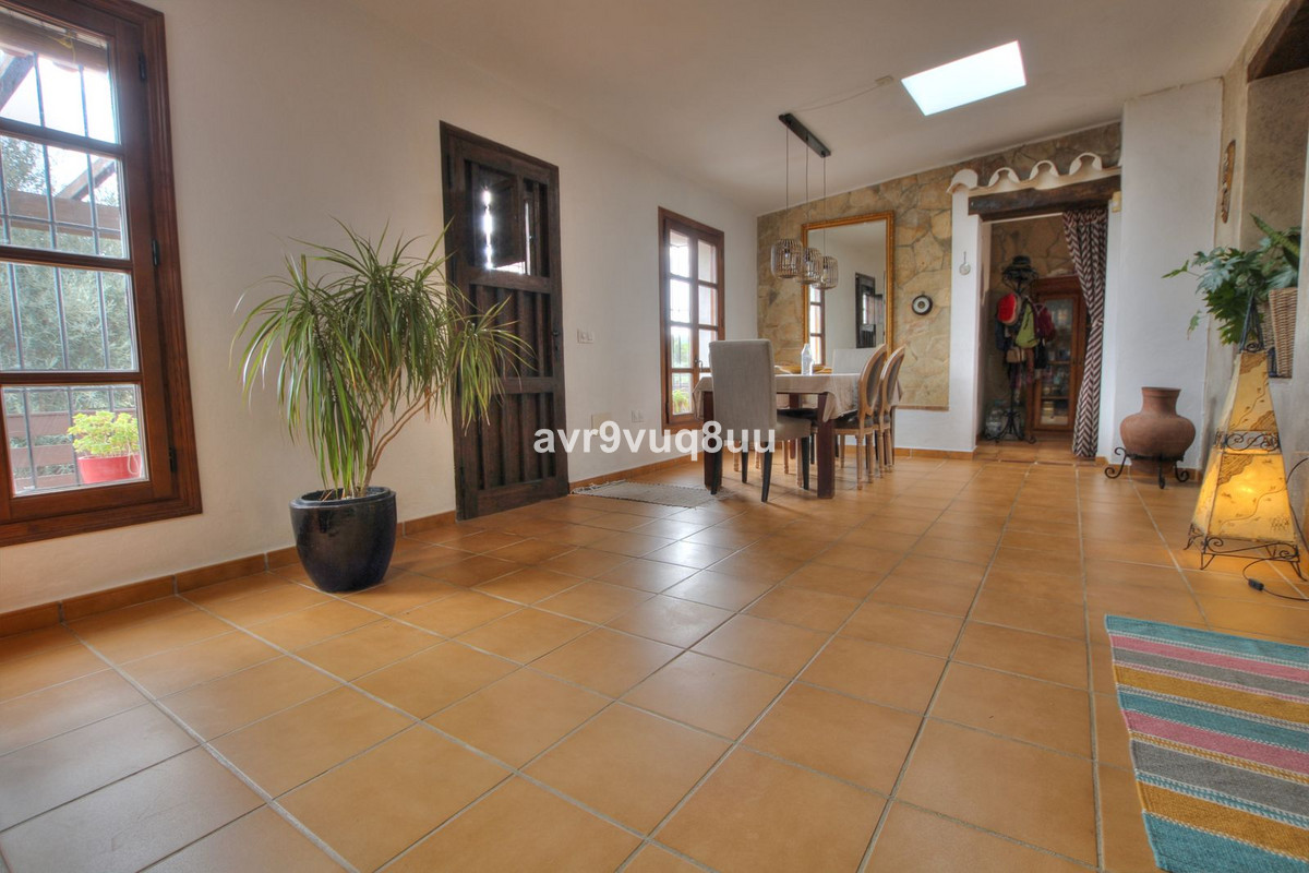 Villas de 3 dormitorios en venta en Mijas – R5274829