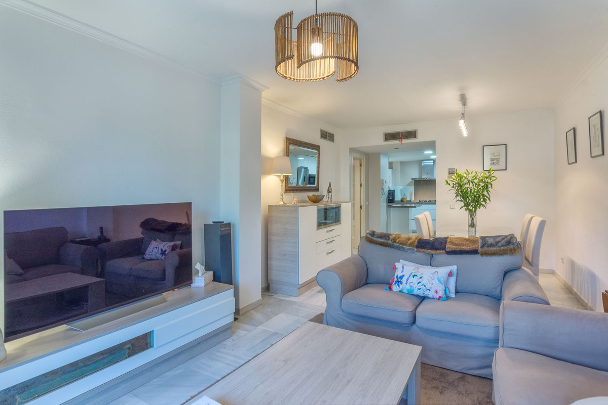 3 bedroom Apartments for sale in Marbella – R5001610