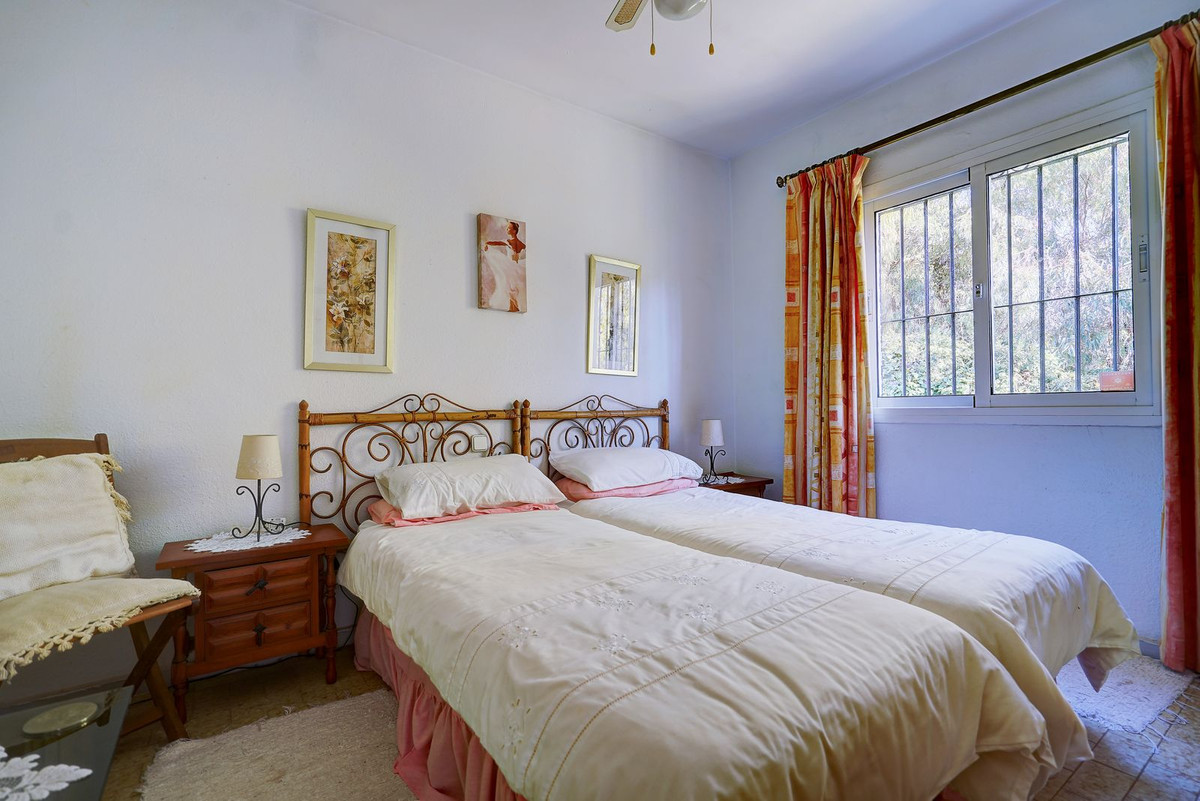 3 bedroom Villas for sale in Calahonda – R5232358