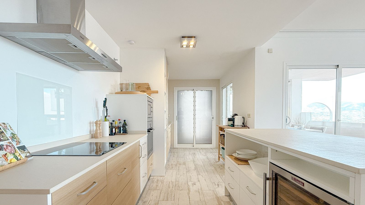 3 bedroom Apartments for sale in La Mairena – R5266183 3 bedroom Apartments for sale in La Mairena – R5266183