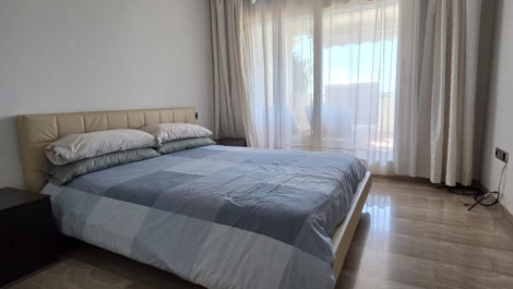 Apartamentos de 3 dormitorios en venta en Sierra Blanca – R5258773