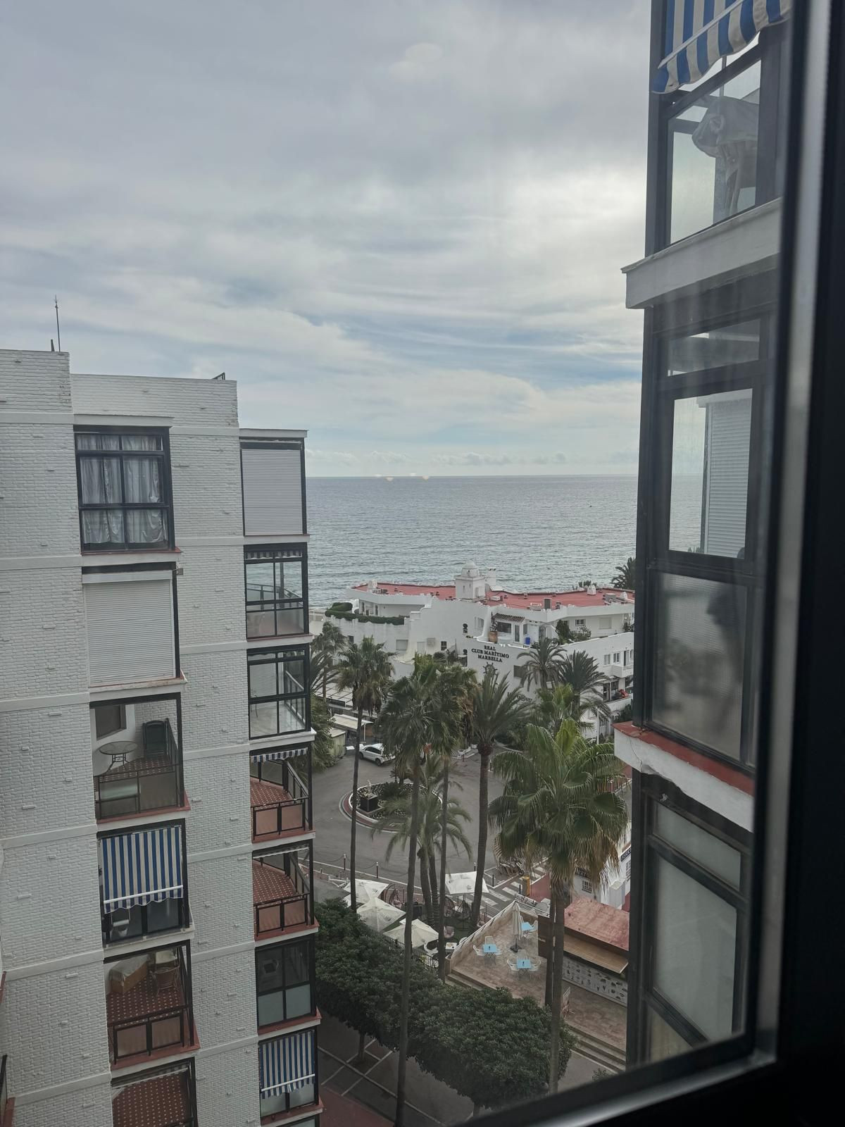 1 bedroom Apartments for sale in Marbella – R5216362