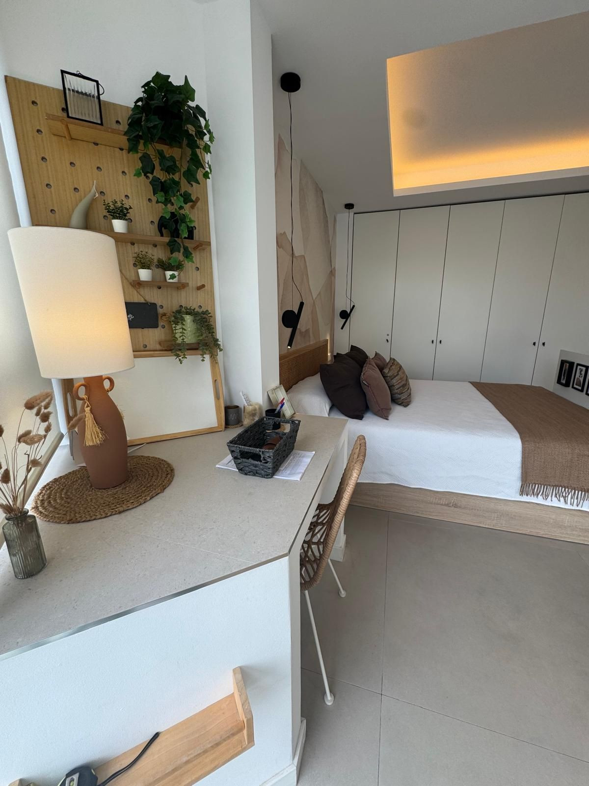 1 bedroom Apartments for sale in Marbella – R5216362