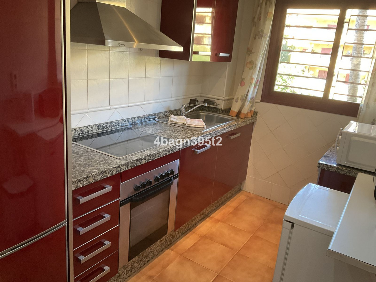 2 bedroom Apartments for sale in La Cala de Mijas – R5236072