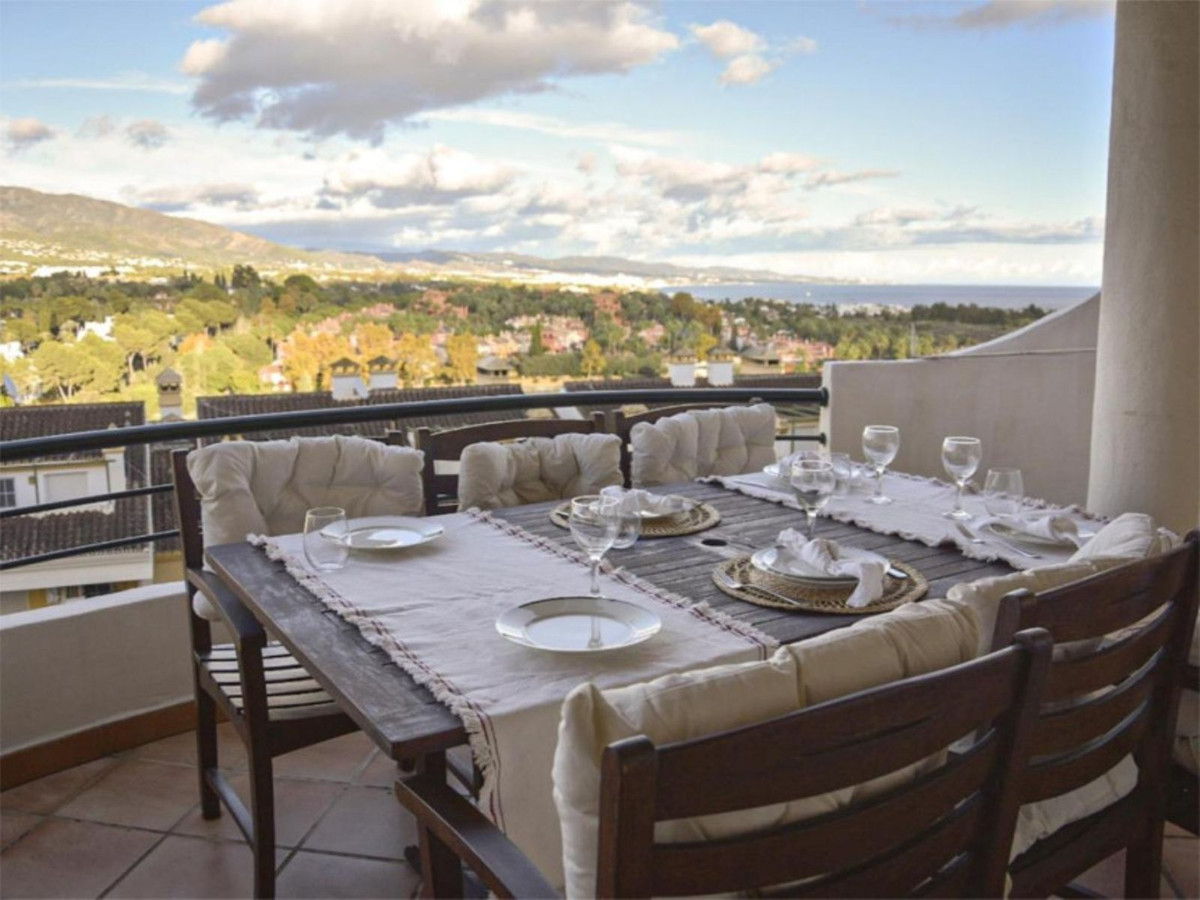 2 bedroom Apartments for sale in Marbella – R5217946