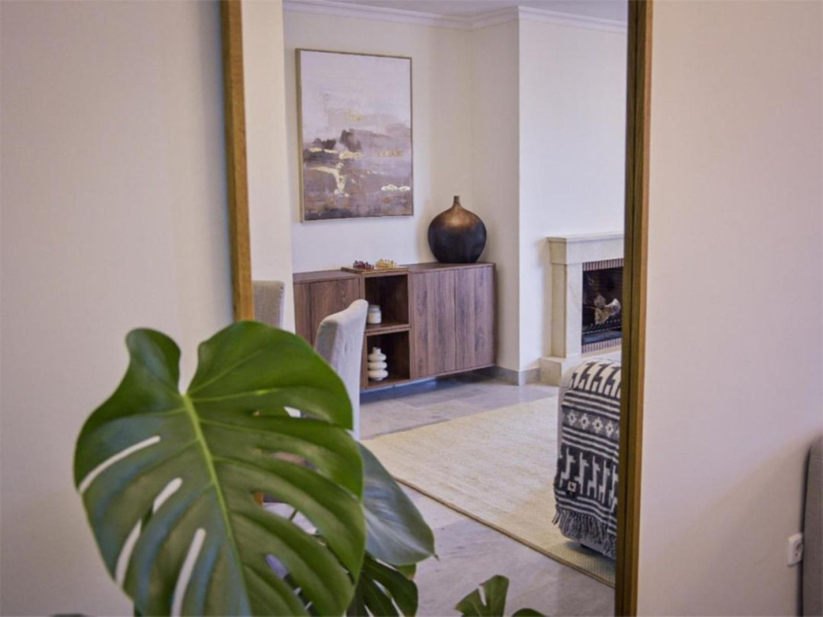 2 bedroom Apartments for sale in Marbella – R5217946