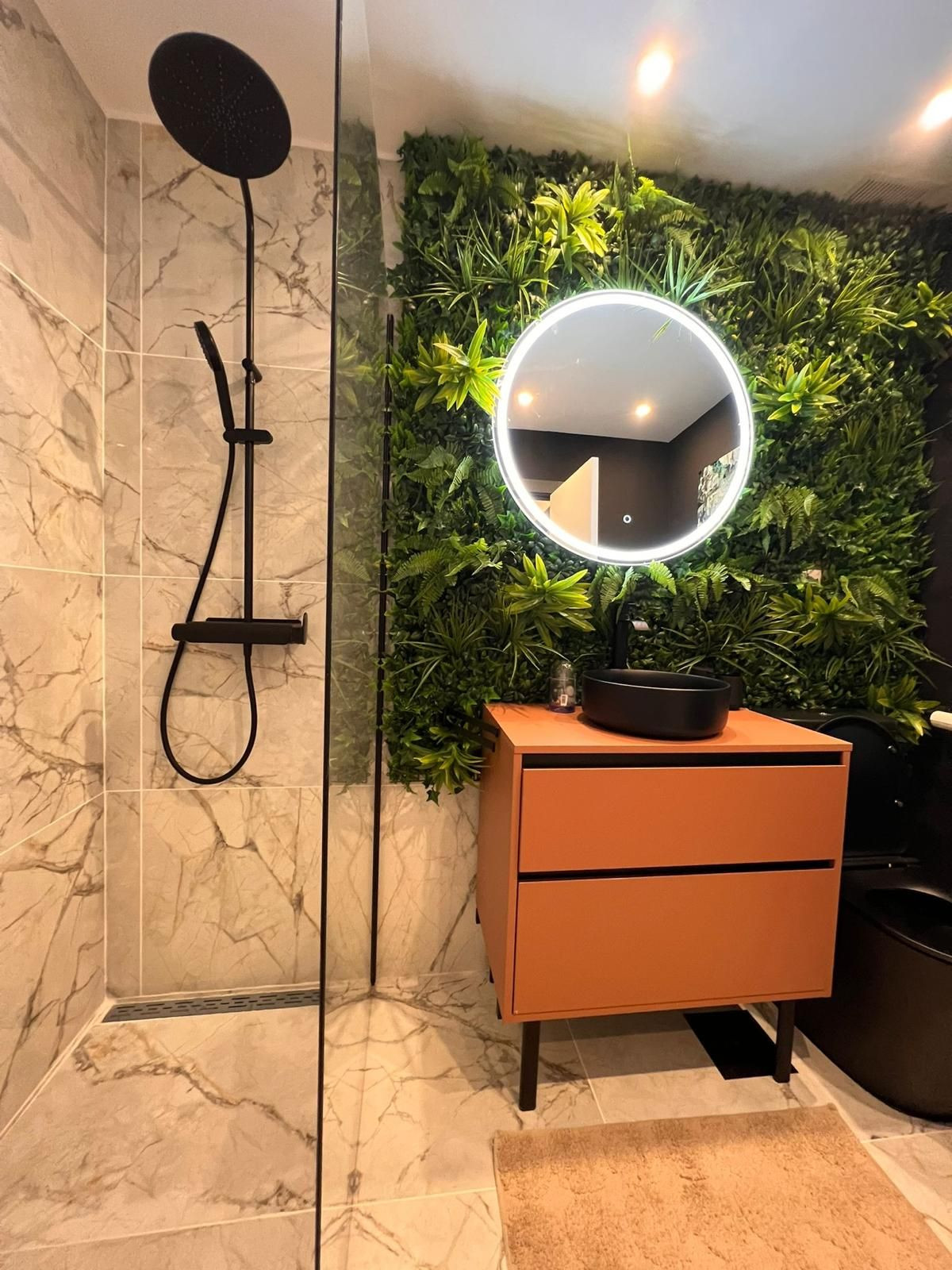 3 bedroom Apartments for sale in Marbella – R5259271