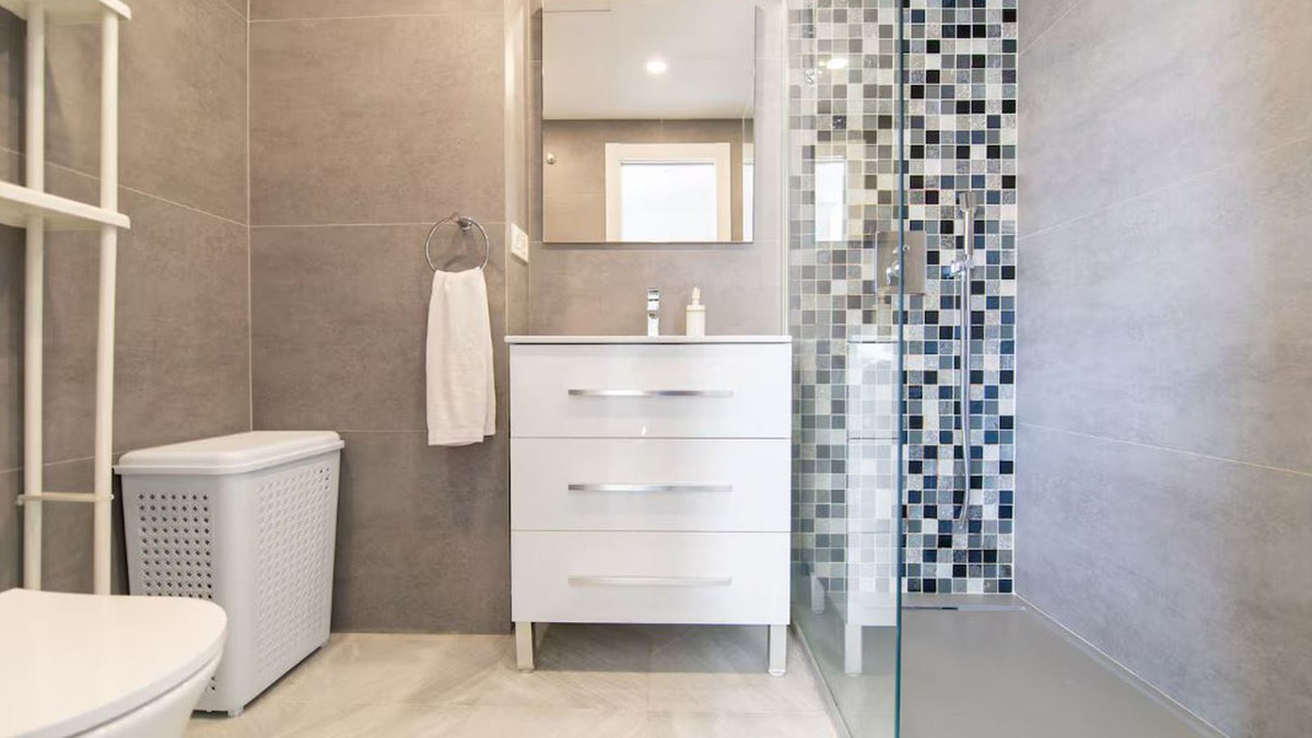 1 bedroom Apartments for sale in Marbella – R5253301