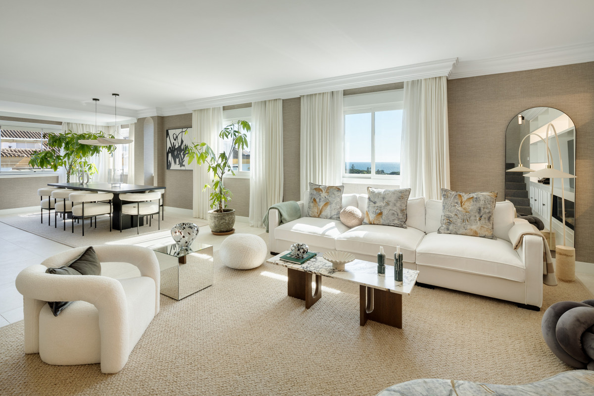 5 bedroom Apartments for sale in Milla de Oro – R4980067 5 bedroom Apartments for sale in Milla de Oro – R4980067