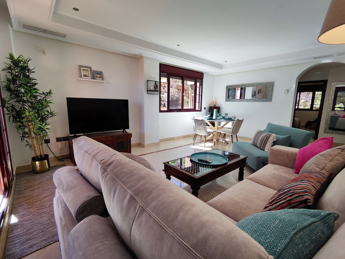 2 bedroom Apartments for sale in Marbella – R5283148