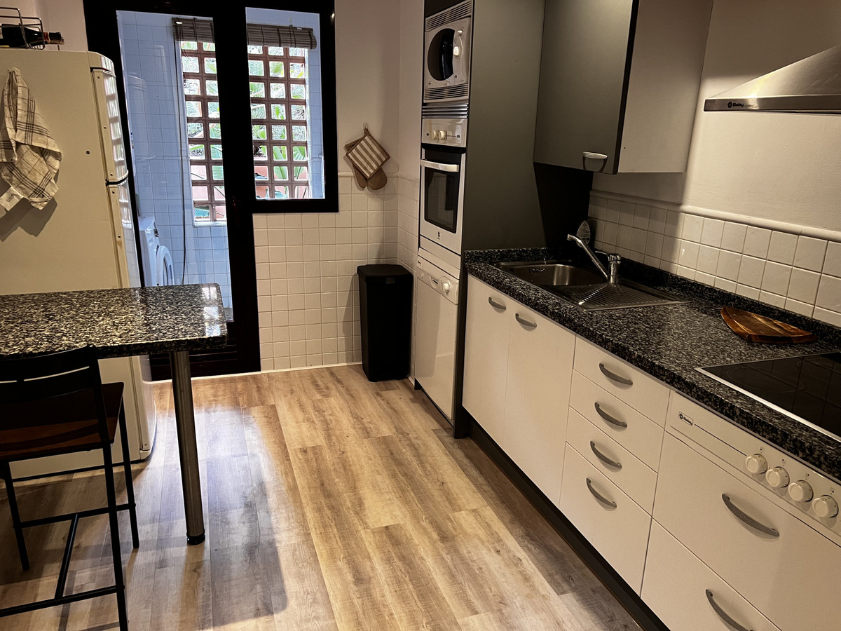 2 bedroom Apartments for sale in Marbella – R5283148