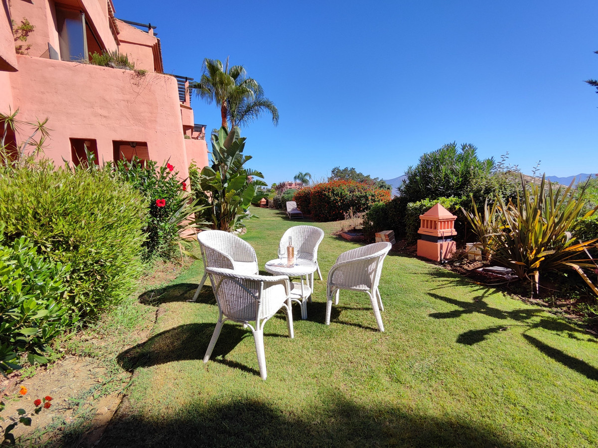 2 bedroom Apartments for sale in Marbella – R5283148