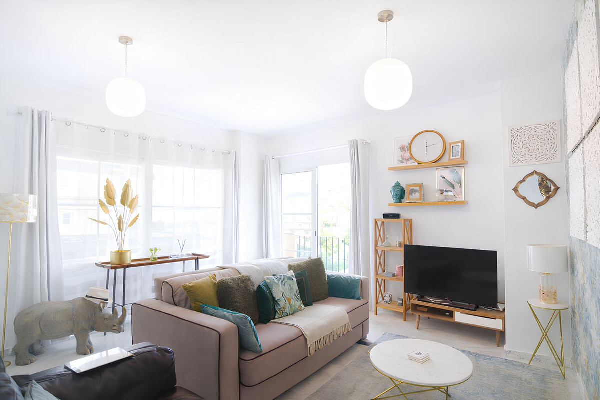 2 bedroom Apartments for sale in Riviera del Sol – R5286514