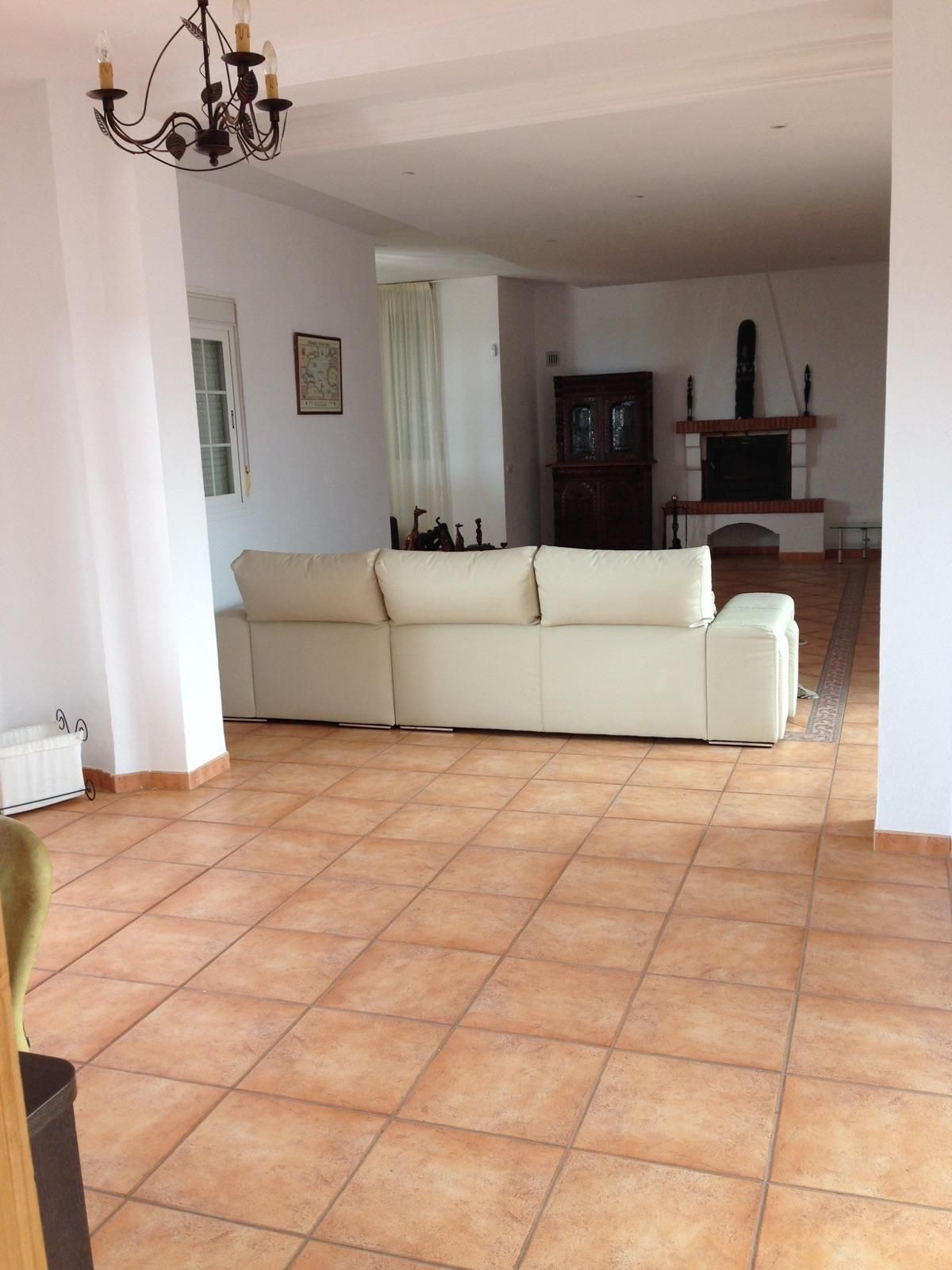 5 bedroom Villas for sale in Nueva Milla de Oro – R5265646 5 bedroom Villas for sale in Nueva Milla de Oro – R5265646