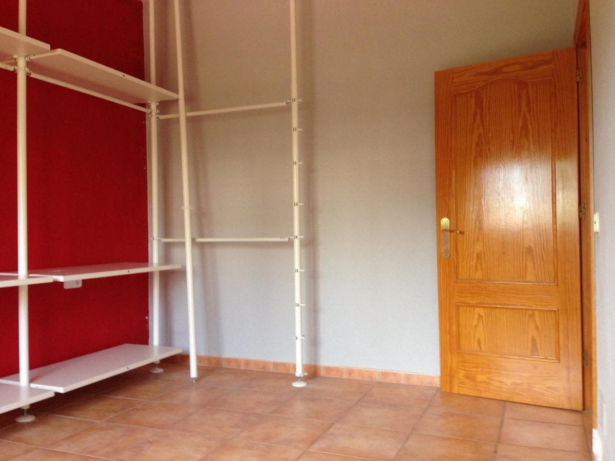 5 bedroom Villas for sale in Nueva Milla de Oro – R5265646 5 bedroom Villas for sale in Nueva Milla de Oro – R5265646