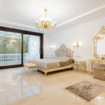 7 bedroom Villas for sale in Guadalmina Baja – R5271466