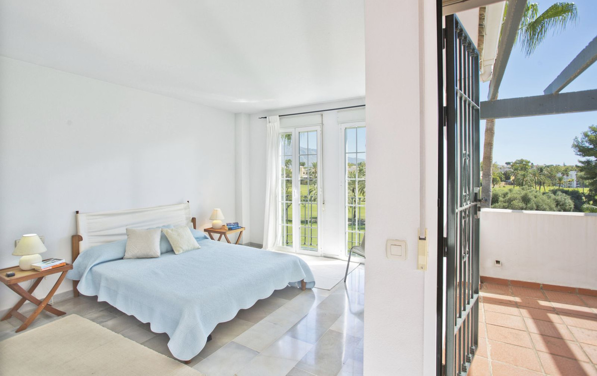 3 bedroom Townhouses for sale in Guadalmina Alta – R5291851 3 bedroom Townhouses for sale in Guadalmina Alta – R5291851