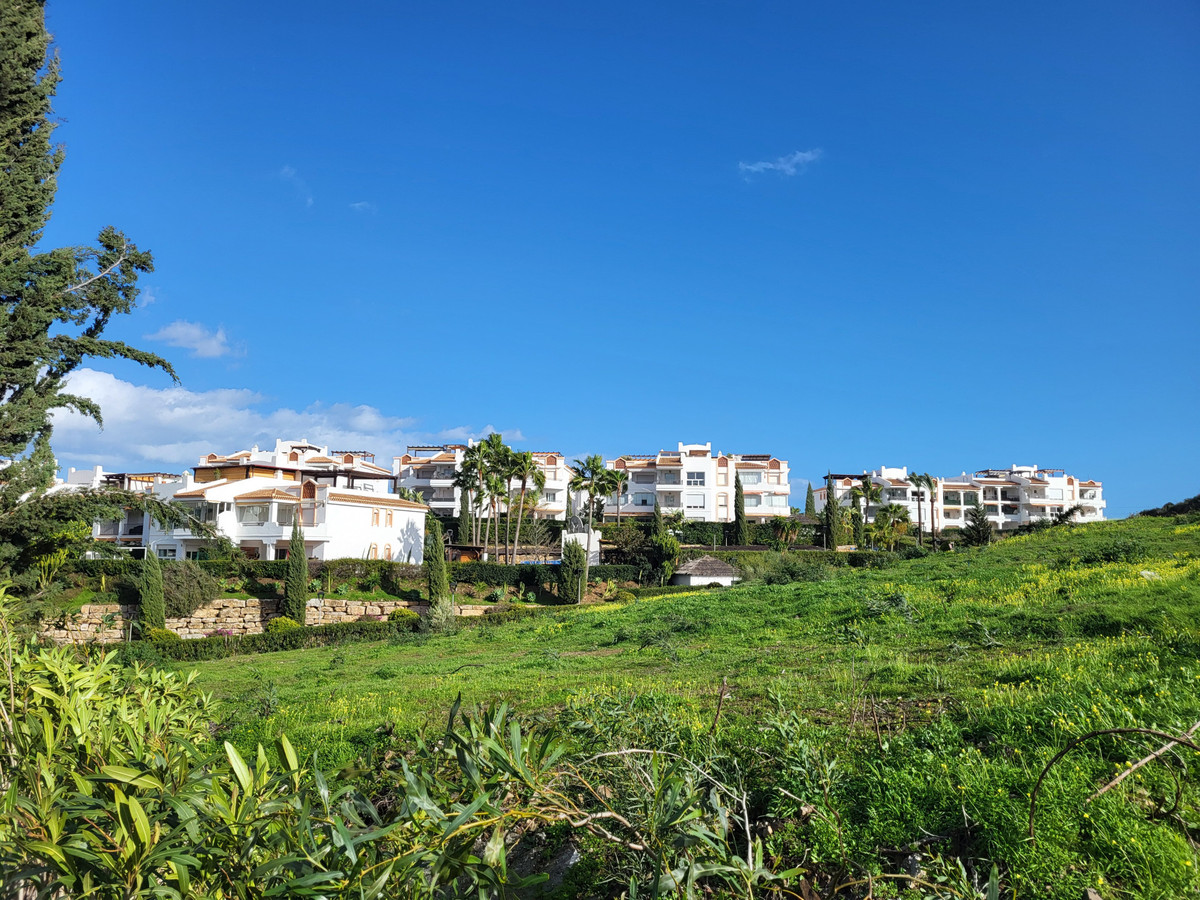 3 bedroom Apartments for sale in Mijas – R5293357