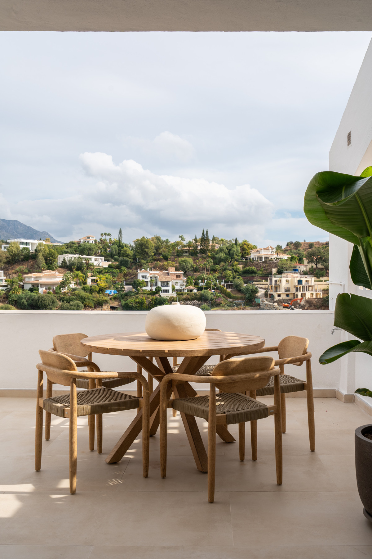 2 bedroom Apartments for sale in La Quinta – R5216974