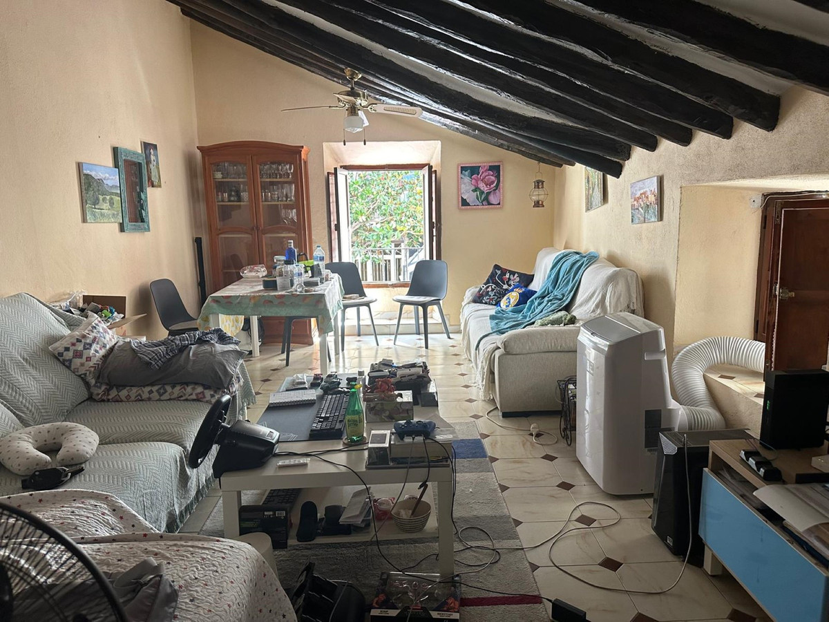 4 bedroom Villas for sale in Marbella – R4869322