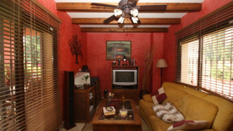 3 bedroom Villas for sale in Las Chapas – R2036289