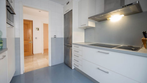 Apartamentos de 4 dormitorios en venta en Marbella – R5297395